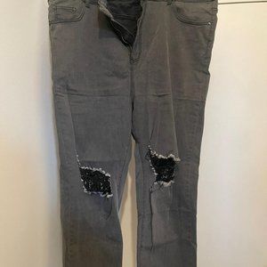 Pretty Little Thing PLT Black Ripped Knee Jeans Skinny UK 26 US 22